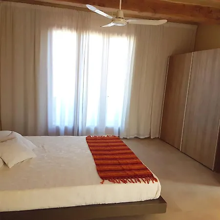 Bed and breakfast Tender Kerċem